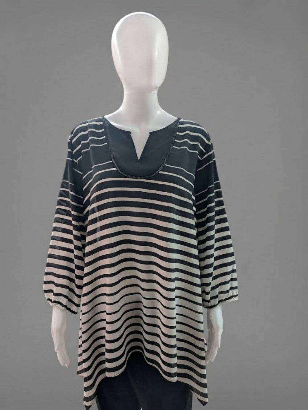 Est. 1946 striped V-neck top